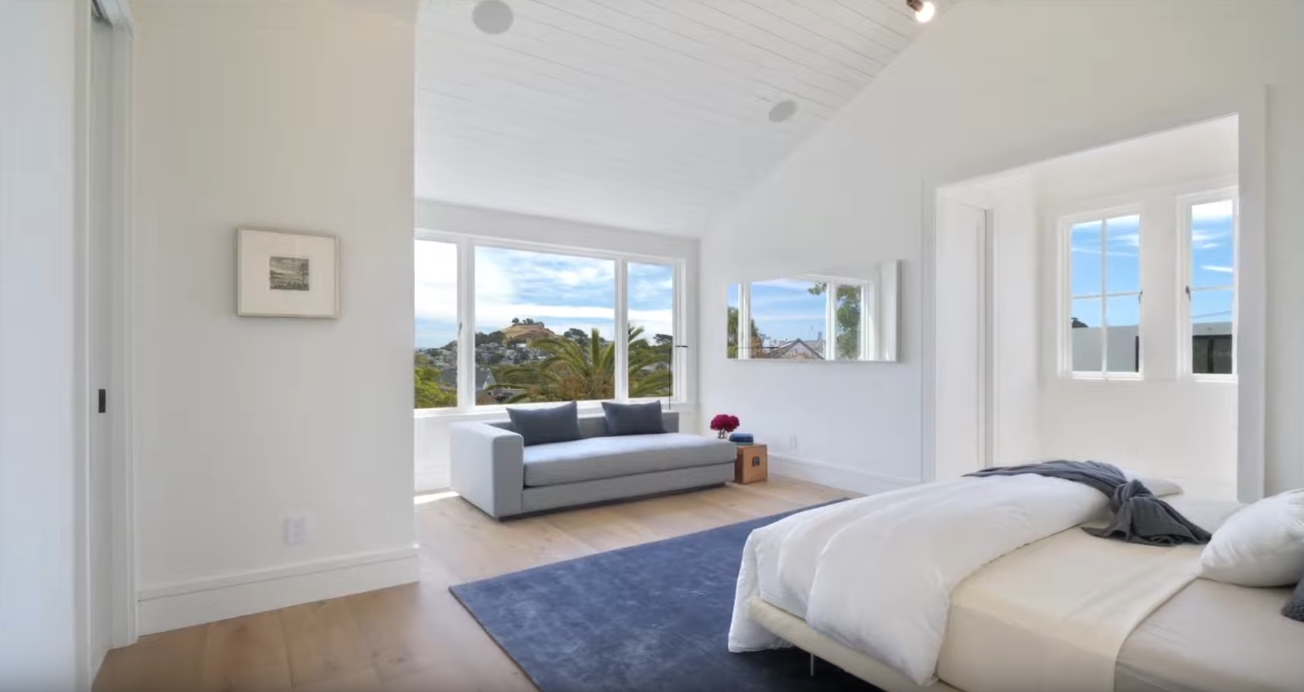 16 Photos vs. Exquisite Contemporary Retreat in San Francisco, California | Sotheby's International Realty - Luxury Home & Interior Design Video Tour 16 Photos vs. Exquisite Contemporary Retreat in San Francisco, California | Sotheby's International Realty - Luxury Home & Interior Design Video Tour