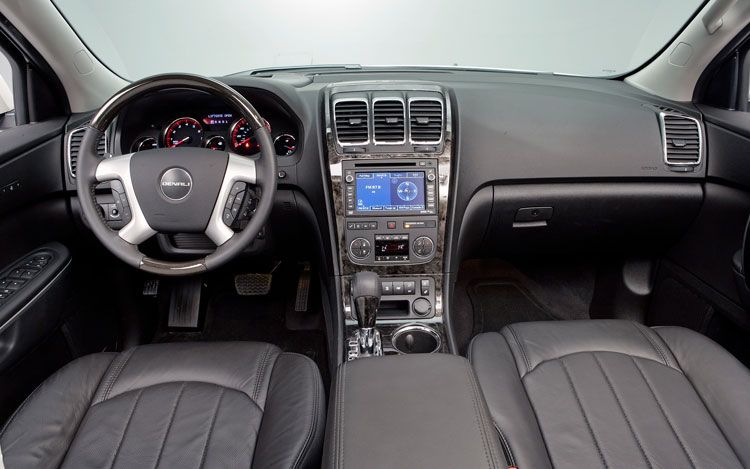 auto finder: 2011 GMC Acadia Denali