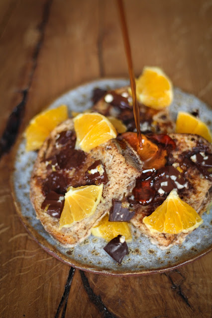 Tostadas francesas con chocolate y naranja