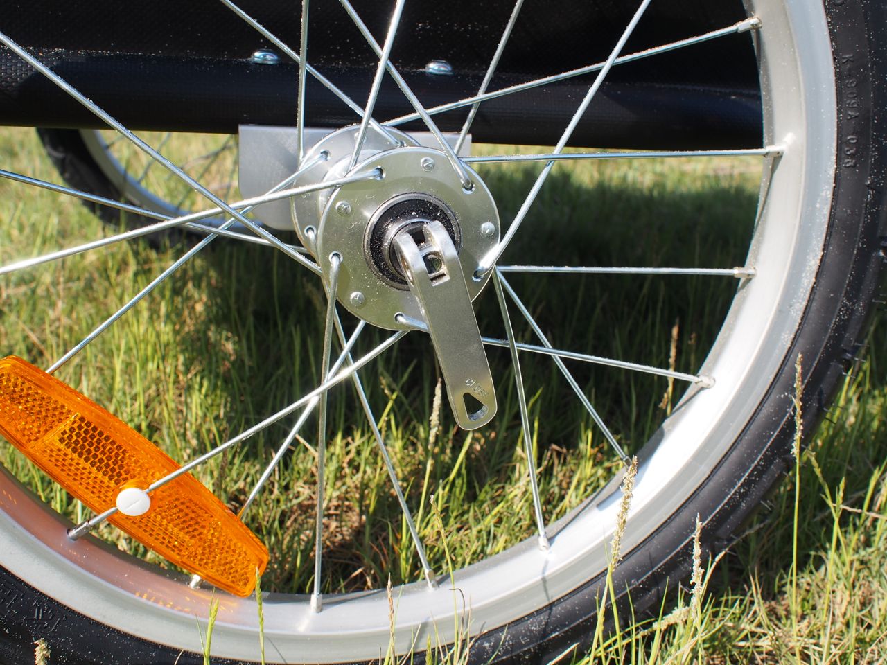 robonza: Review: Burley Flatbed Trailer