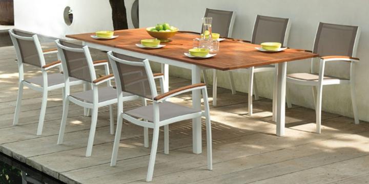 Marzua: Muebles de jardín, consejos para elegir el material más idóneo
