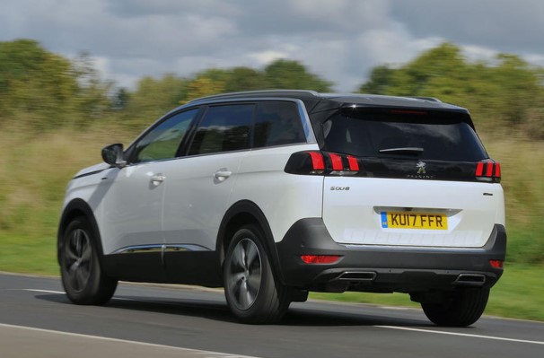 2017 Peugeot 5008 GT Line 1.2 Perutech 130 2017 Peugeot 5008 GT Line 1.2 Perutech 130