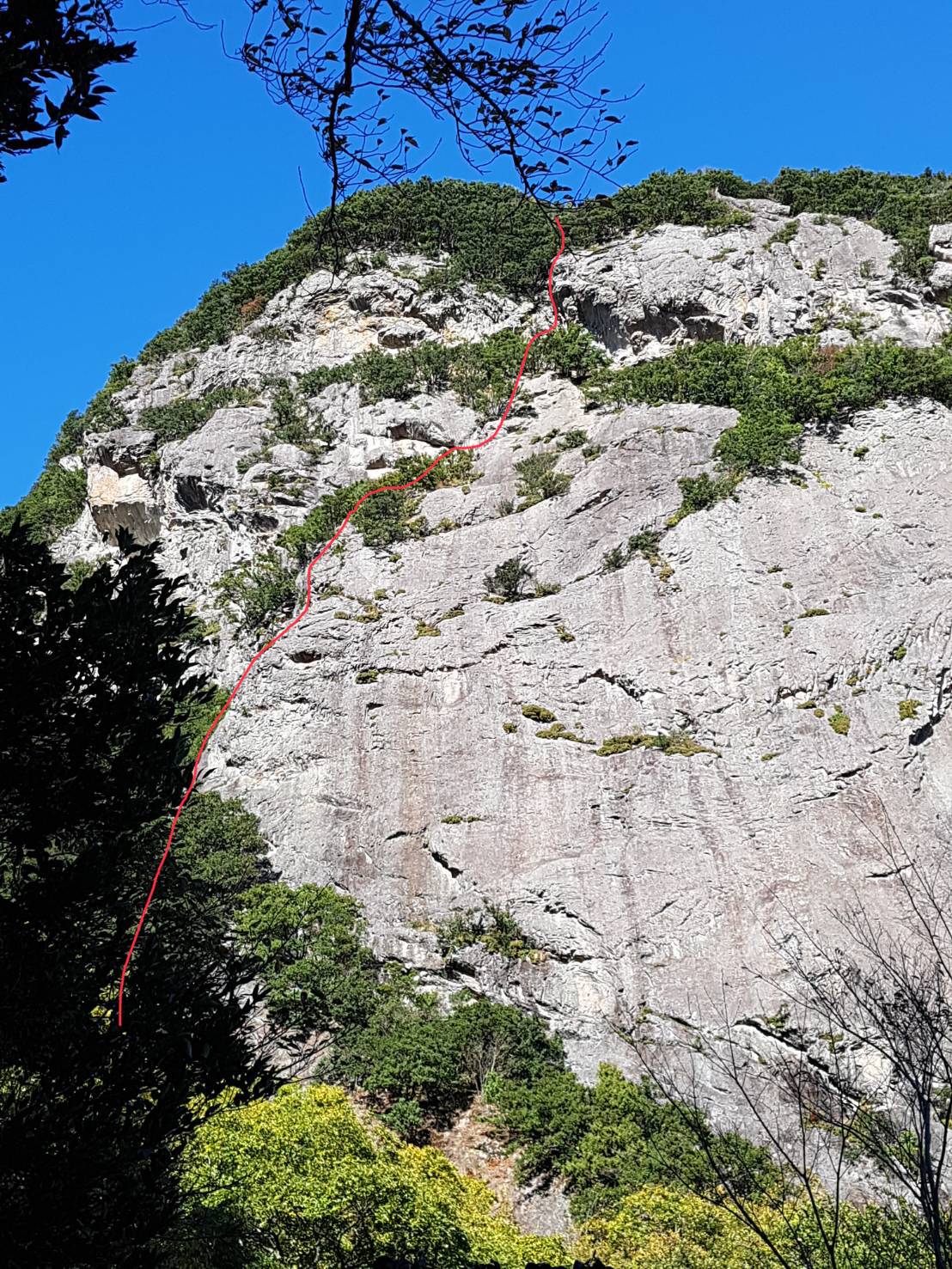 CLIMB JAPAN Multipitch climbing on Jōyama (城山) "Southwest arête