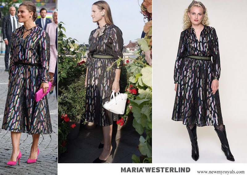 Ama Abebi Und Ama Aminata Ein Kleid Ein Top Eine Sechsspurige