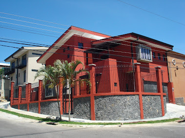 Apartamentos y Casas de Habitacion