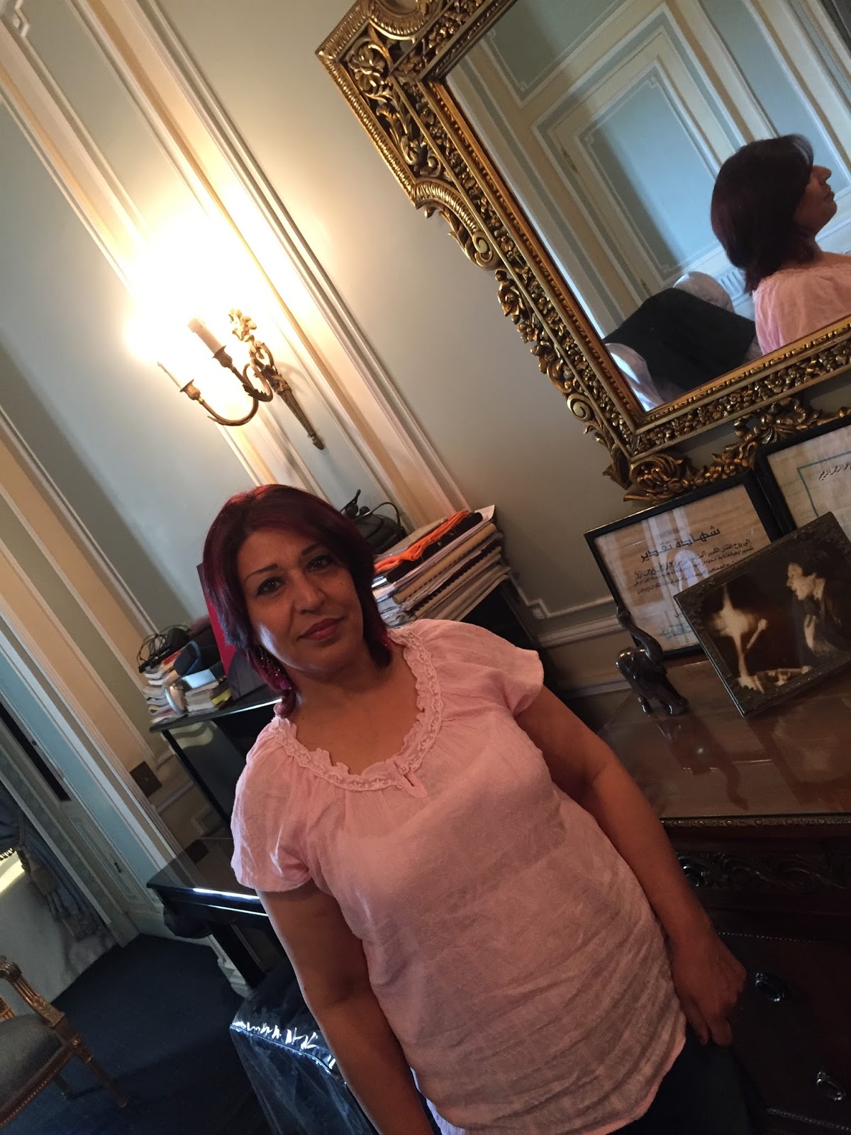 مدونة سوسن الفنية اثناء زيارتي لشقة عبد الحليم حافظ
