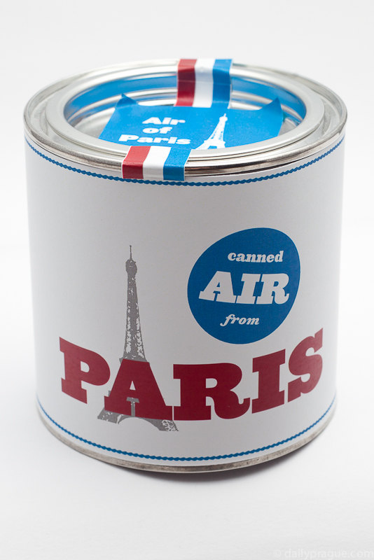 Viralmente Canned Air from Paris.