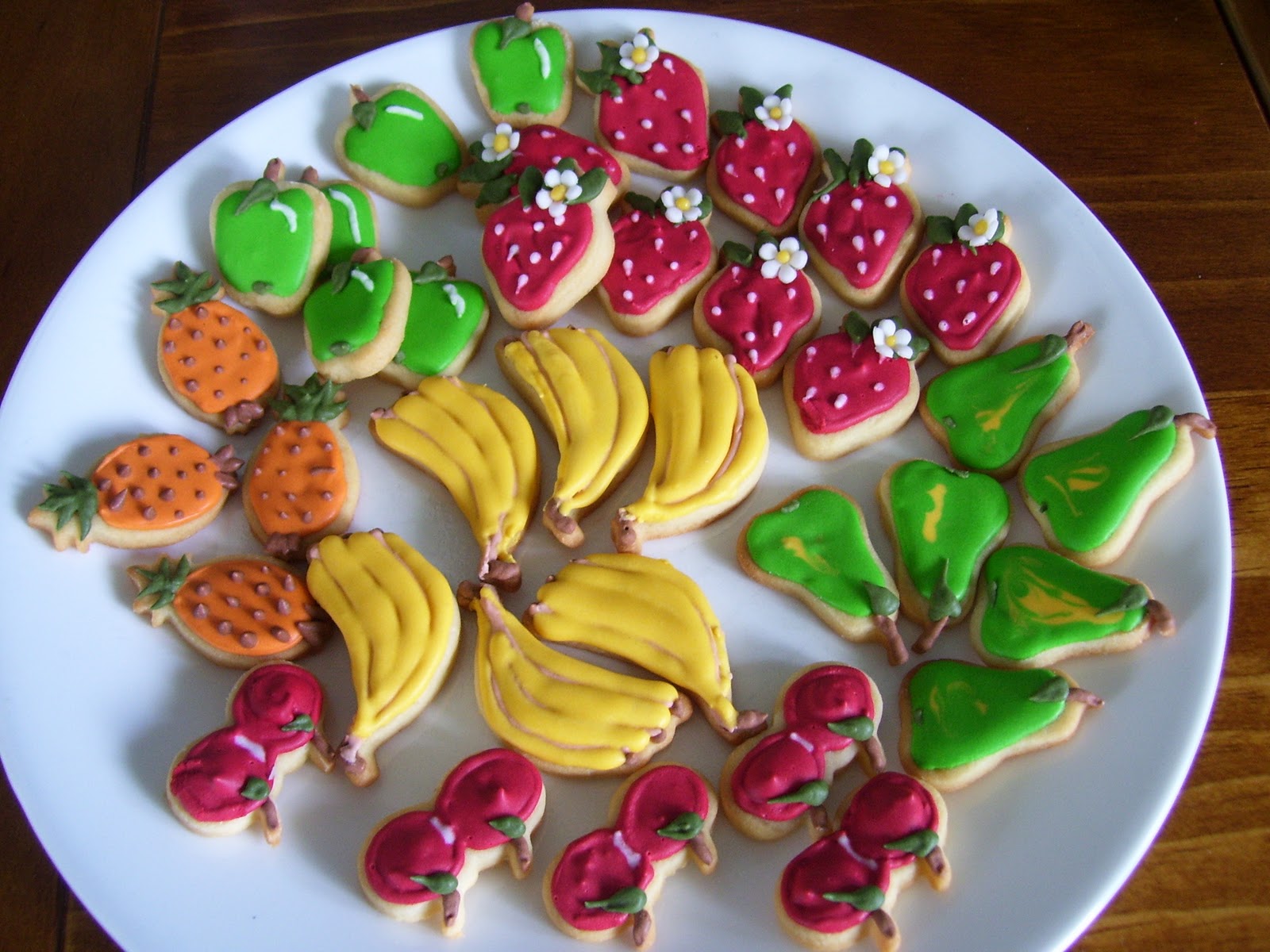 mini fruit biscuits