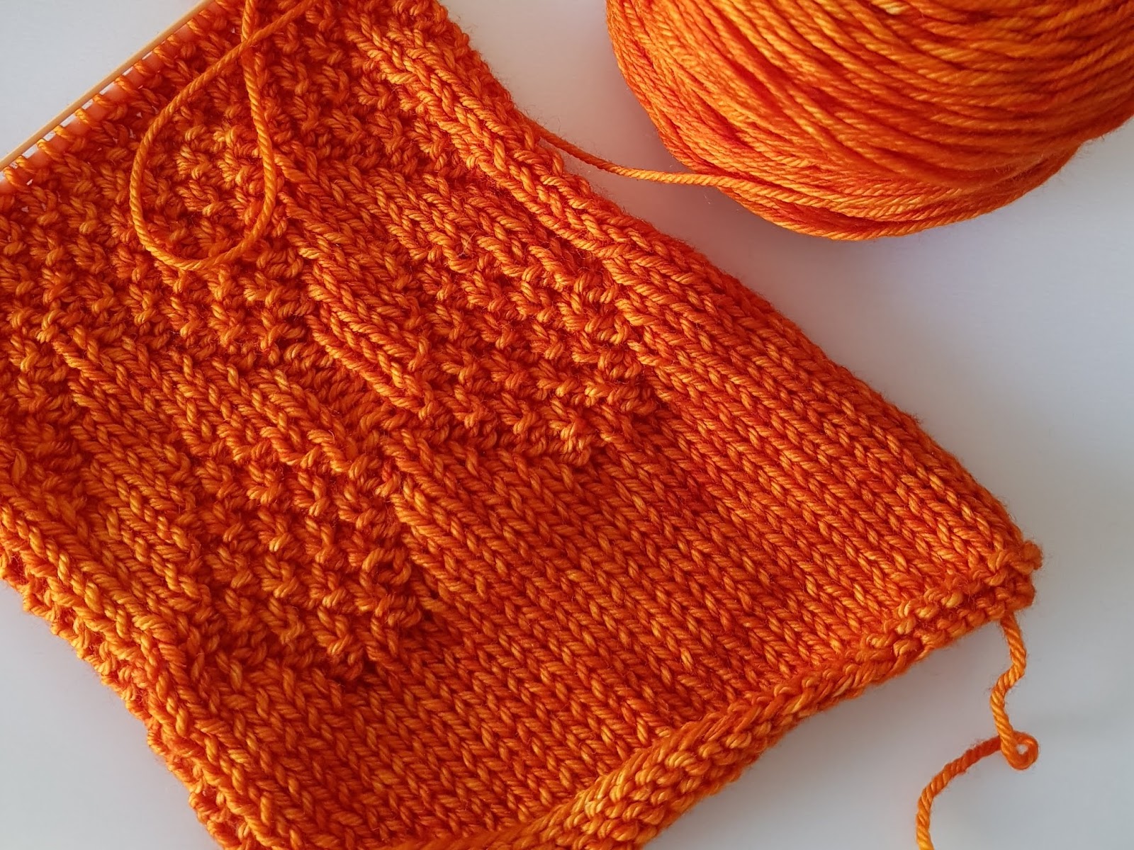 Knit a Gauge Swatch ViTalina Craft