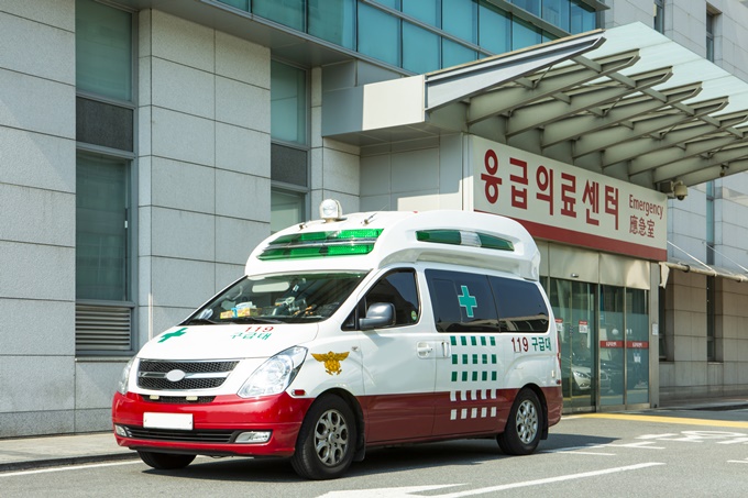 이미지에 대체텍스트 속성이 없습니다; 파일명은 cm26014356%2B%25281%2529.jpg 입니다.