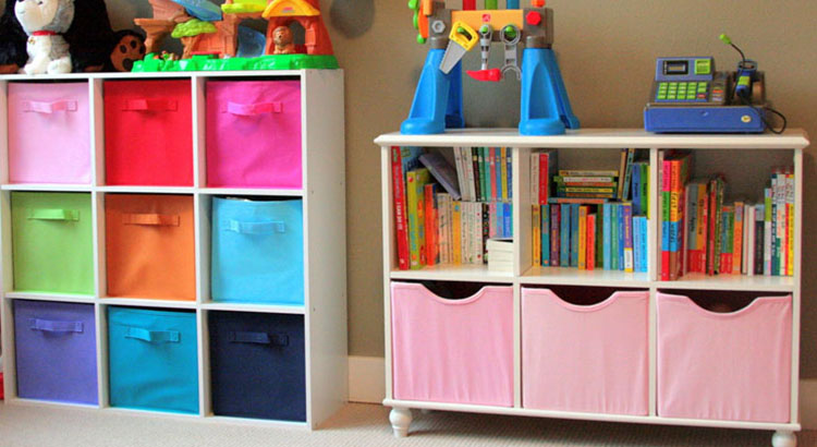 Caixas organizadoras, dá para respeitar os tons da decoração do quarto das crianças. caixas organizadoras