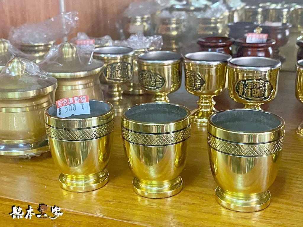 三峽新悅美香舖佛俱行|在地人推薦的這家香鋪祭祀專賣店總類多價格也相當實惠還有愛說話鸚鵡