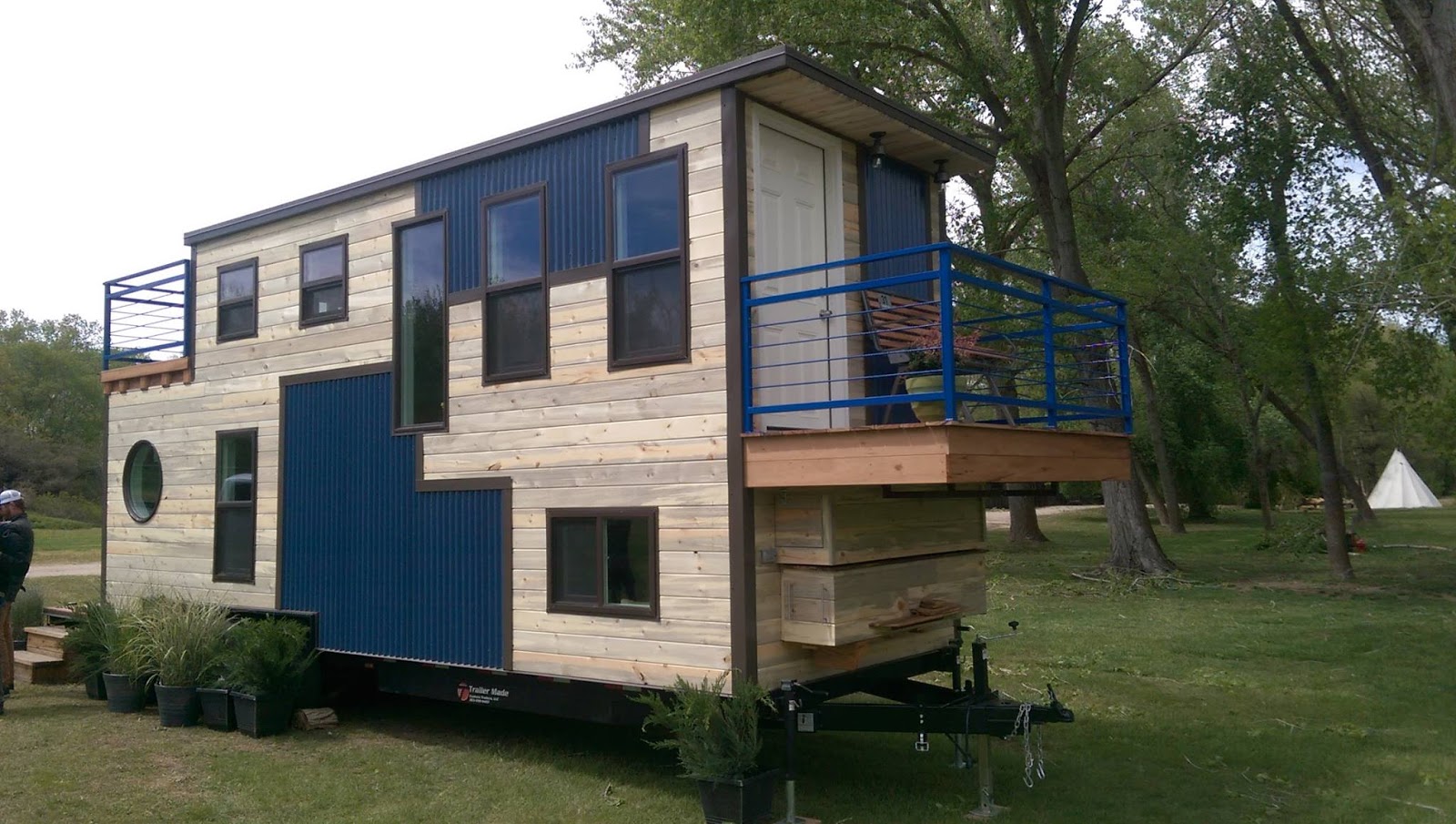 The Tiny Ski House [ TINY HOUSE TOWN ]