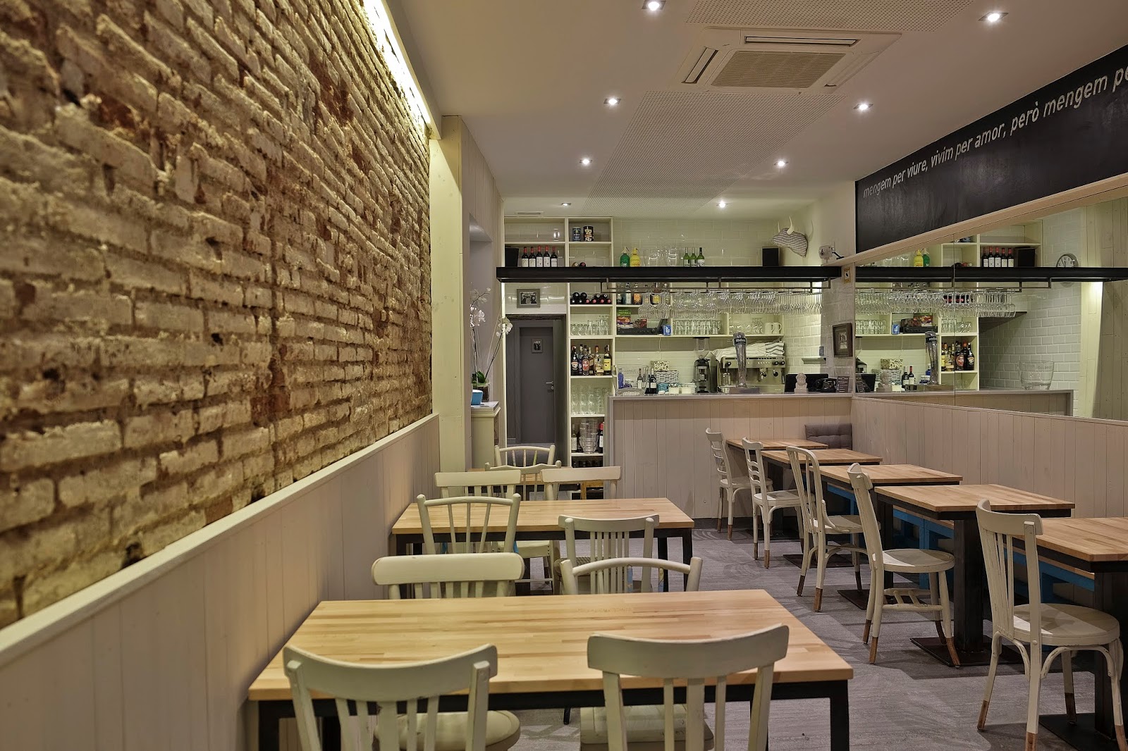 REFLEXIONES: Restaurant Mitjagalta