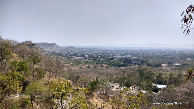 Exploring Aurangabad and Buddha caves
