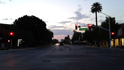 Indian School Rd at Scottsdale Rd (5:38 AM MST)