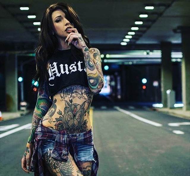 Foto Model Wanita Bertato Paling Top Dan Hot, Asli Seksi Semua