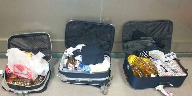 Fluggepäck auf Mazedonisch: 62 Liter Rakija, 13 Stangen Zigaretten