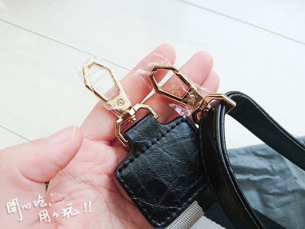 減法生活提案,從小包包著手。擁有大容量的小包包是減法時尚的必備入門款!ROBINMAY包包是一個不錯的選擇。