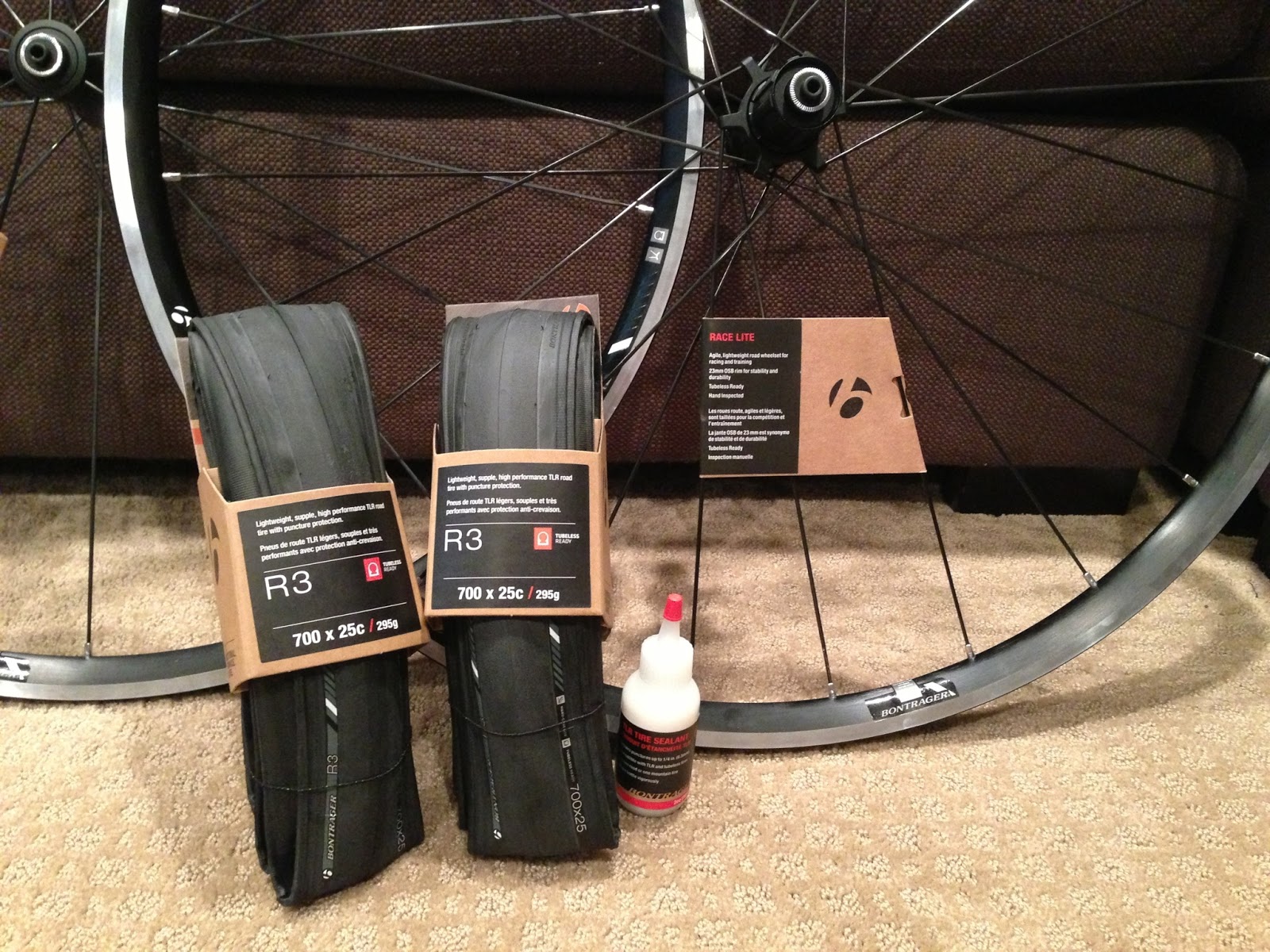bontrager race tubeless ready wheels