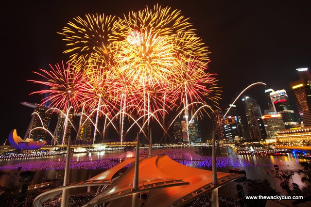 Best Places to watch Singapore New Year Eve Fireworks 2014