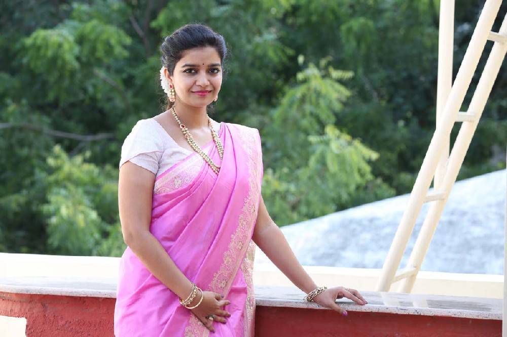Swathi Reddy - Saree Stills At Tripura Movie Interview