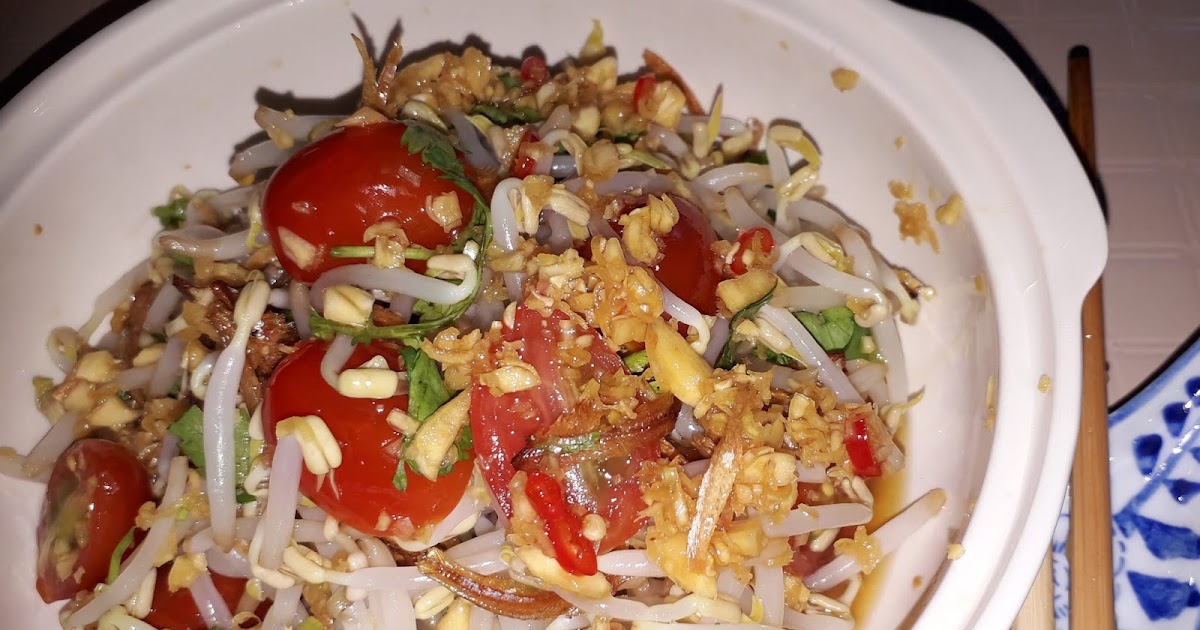 Cooking Pleasure SPROUT SALAD WITH SPICY PALM SUGAR DRESSING