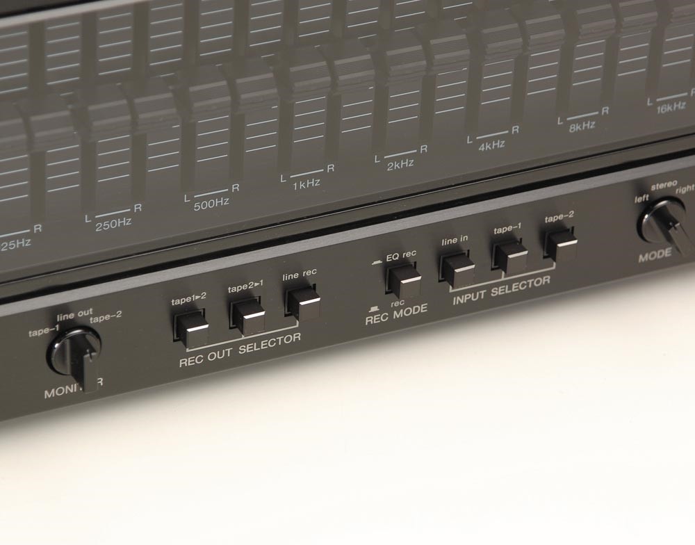 Denon DE70 Graphic Equalizer AudioBaza