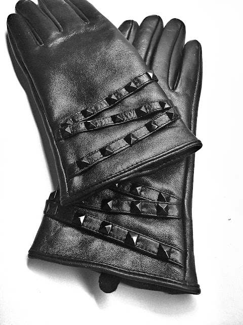 napogloves review, studded leather gloves, napogloves blog review, napogloves discount, napogloves touchscreen leather gloves, napo gloves poznań, napostud napogloves