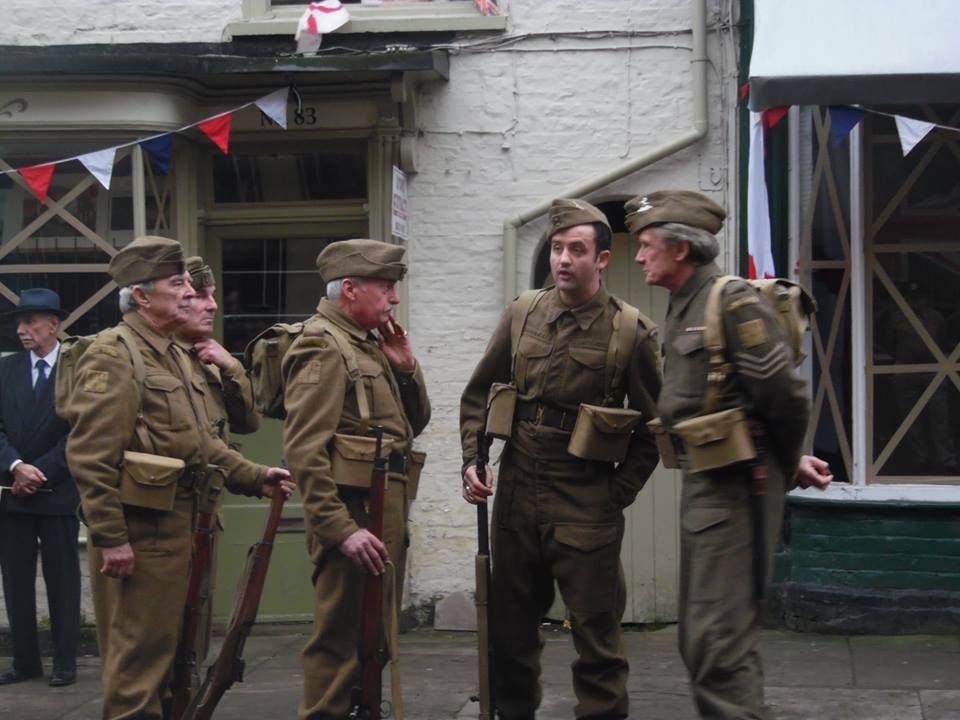 Anh Chàng Ngốc Nghếch, Dads Army