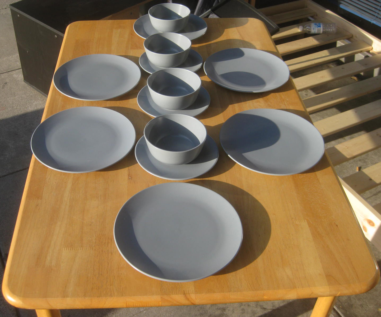 UHURU FURNITURE & COLLECTIBLES SOLD Ikea Dishes 8 for all