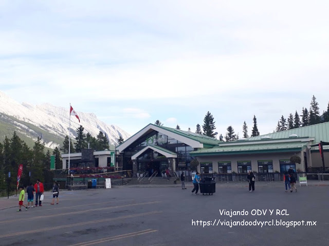 Terminal de gondola de Banff. Banff. Montañas Rocosas Canadienses