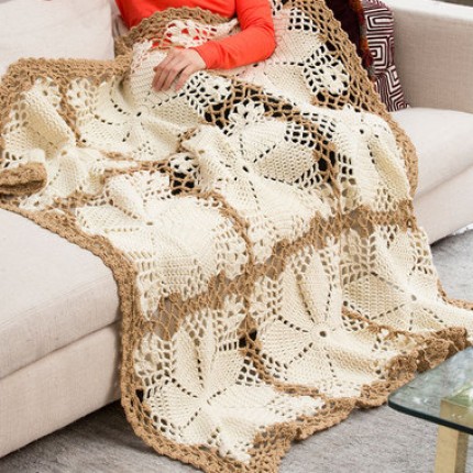 Lacy Floral Throw - Free pattern