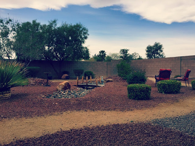 Tiny Little Reveries: March 2016