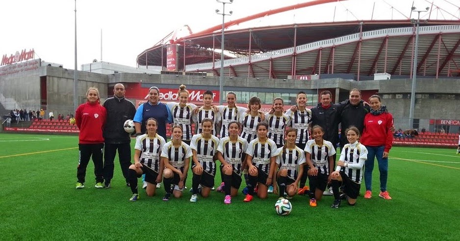 JORNAL DE DESPORTO: PAIO PIRES»» Equipa feminina do SL Benfica no Vale da  Abelha