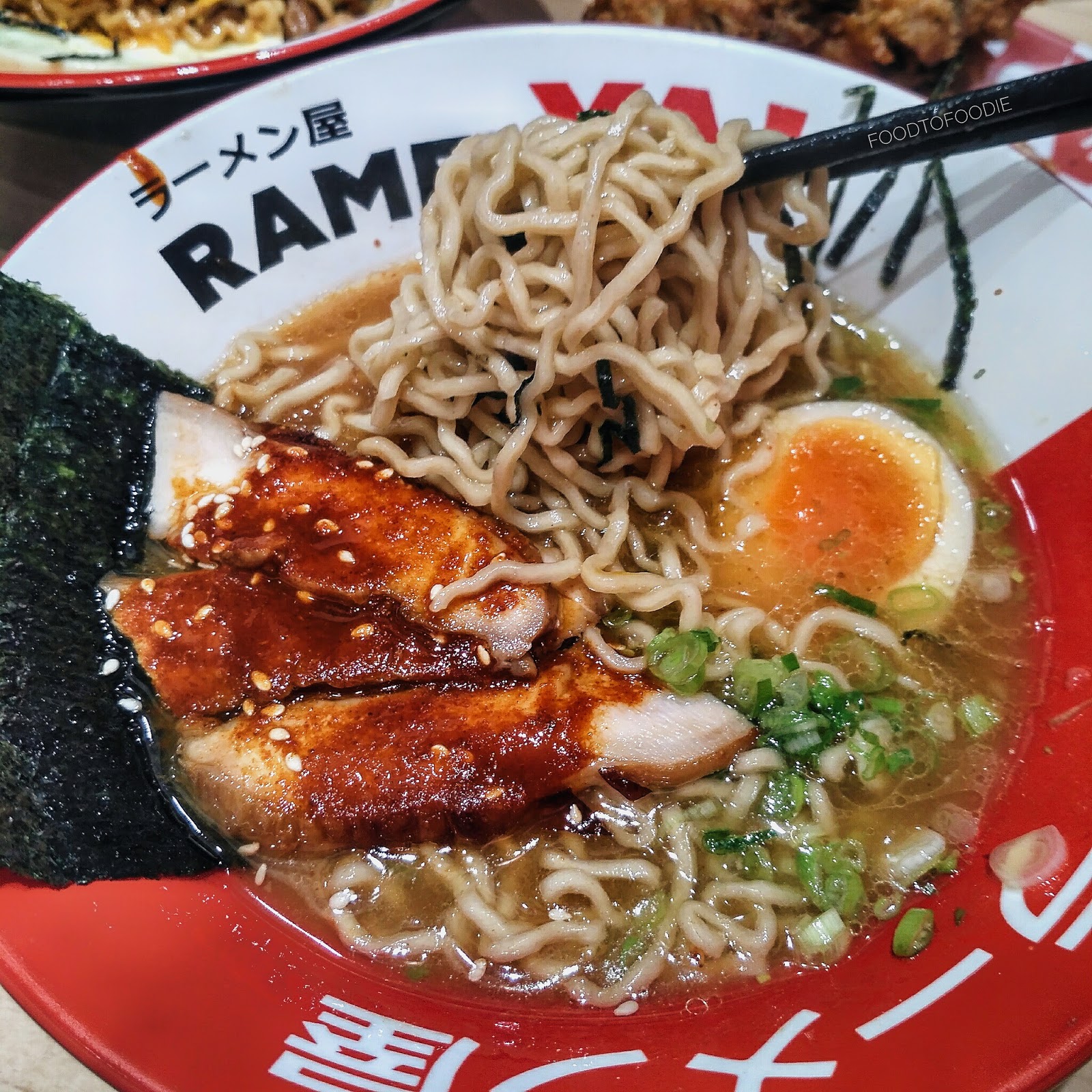 RAMEN YA! FOODTOFOODIE