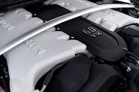 Aston Martin V12 Vantage S with manual transmission