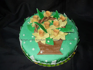 Tort Cosulet cu narcise