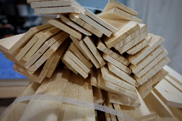 wood lath bundle