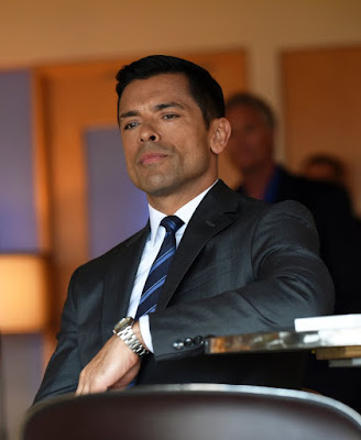 Mark Consuelos in Pitch Season 1