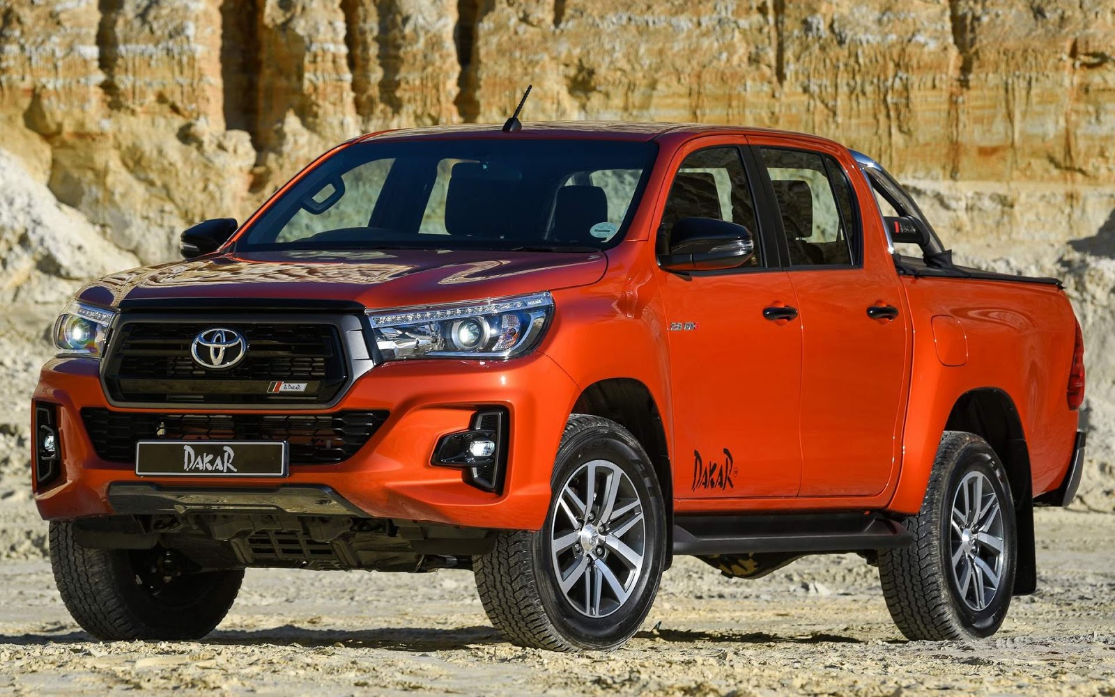 Nova Toyota Hilux 2019 com facelift é lançada na África