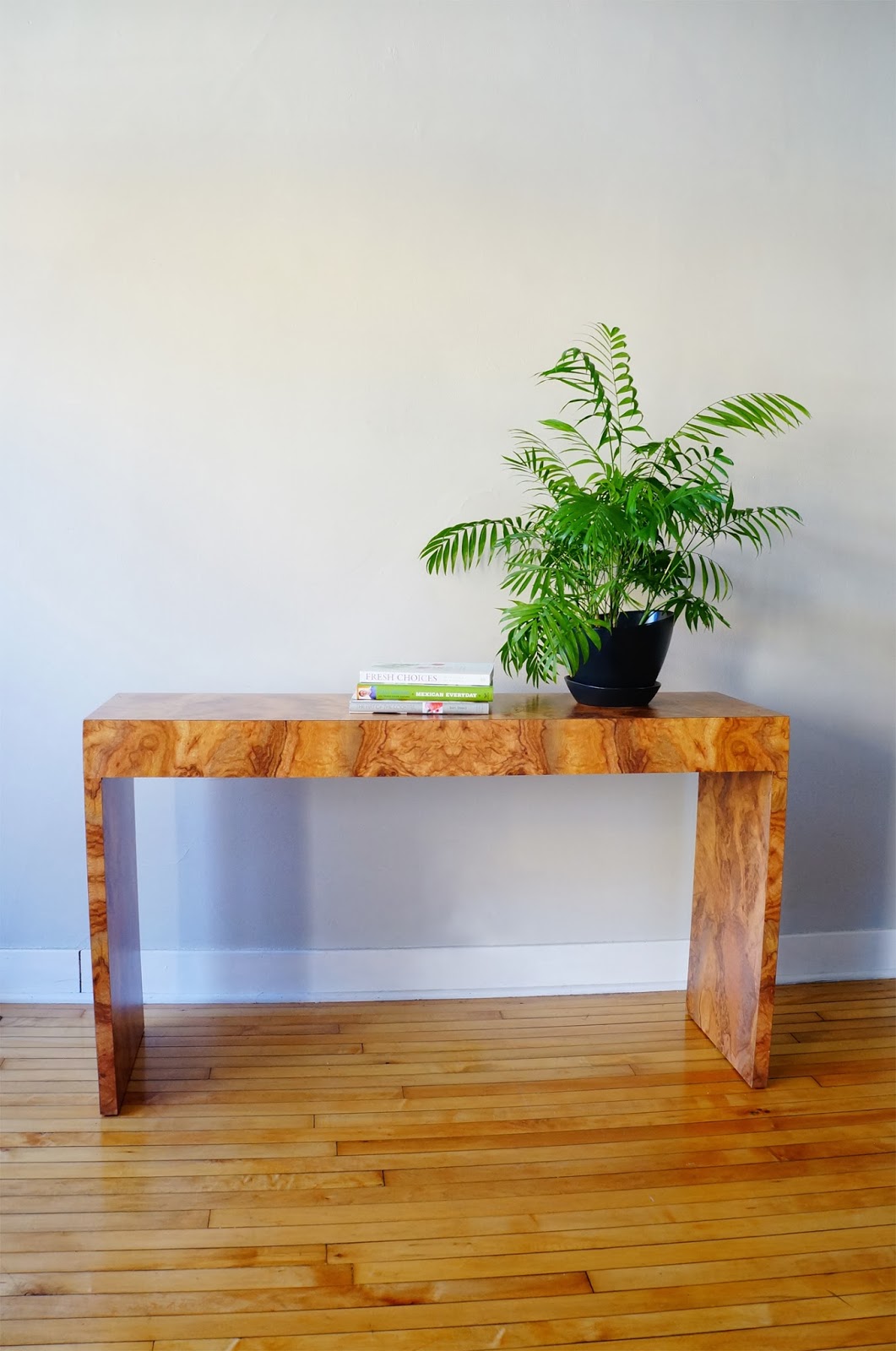 str8mcm Burl wood Console