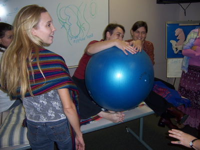 Spinning Babies Here's a picture from an Austin, Texas Spinning Babies Workshop of a labor progress technique shared by Dr. Diane Peterson, OB.