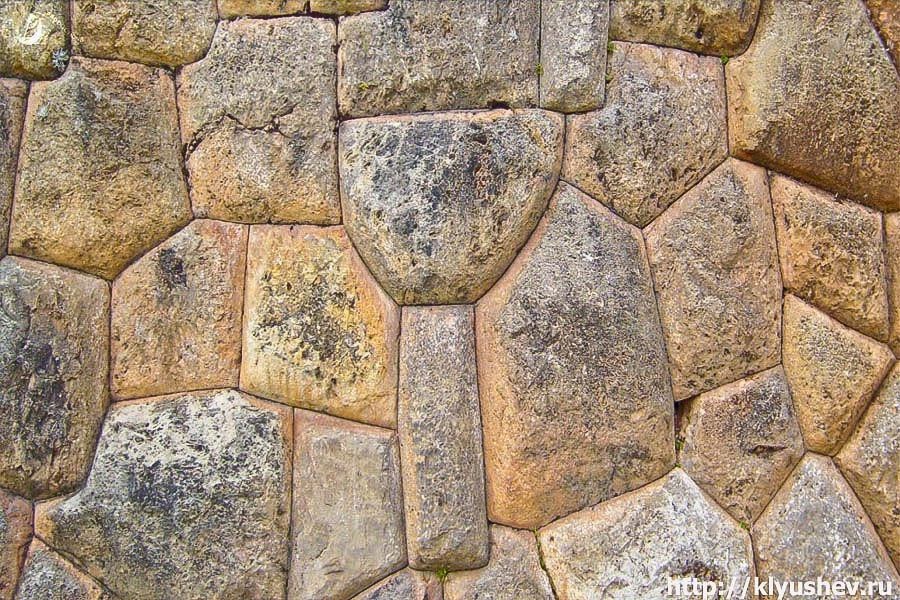 Stone works. Кладка Майя полигональная. Древняя полигональная кладка. Полигональная кладка Куско. Полигональная кладка в Перу.
