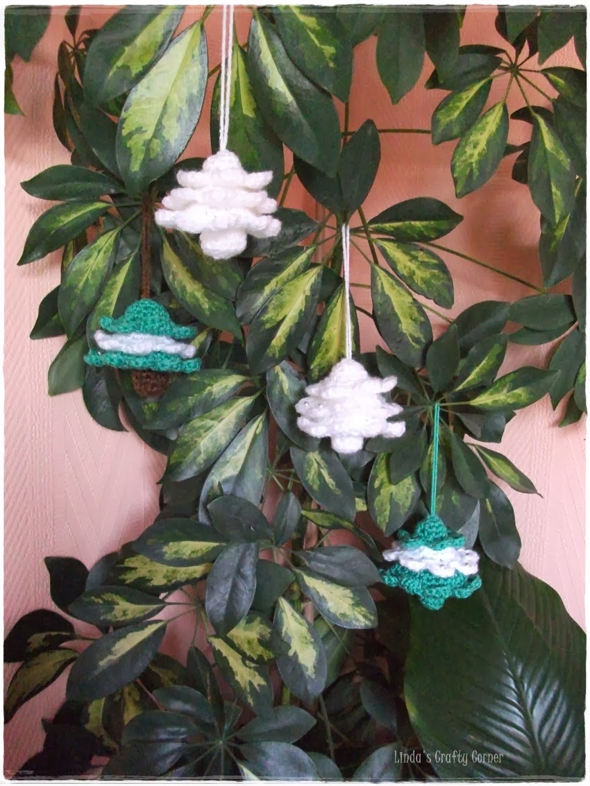 .Linda's Crafty Corner: Christmas Tree's