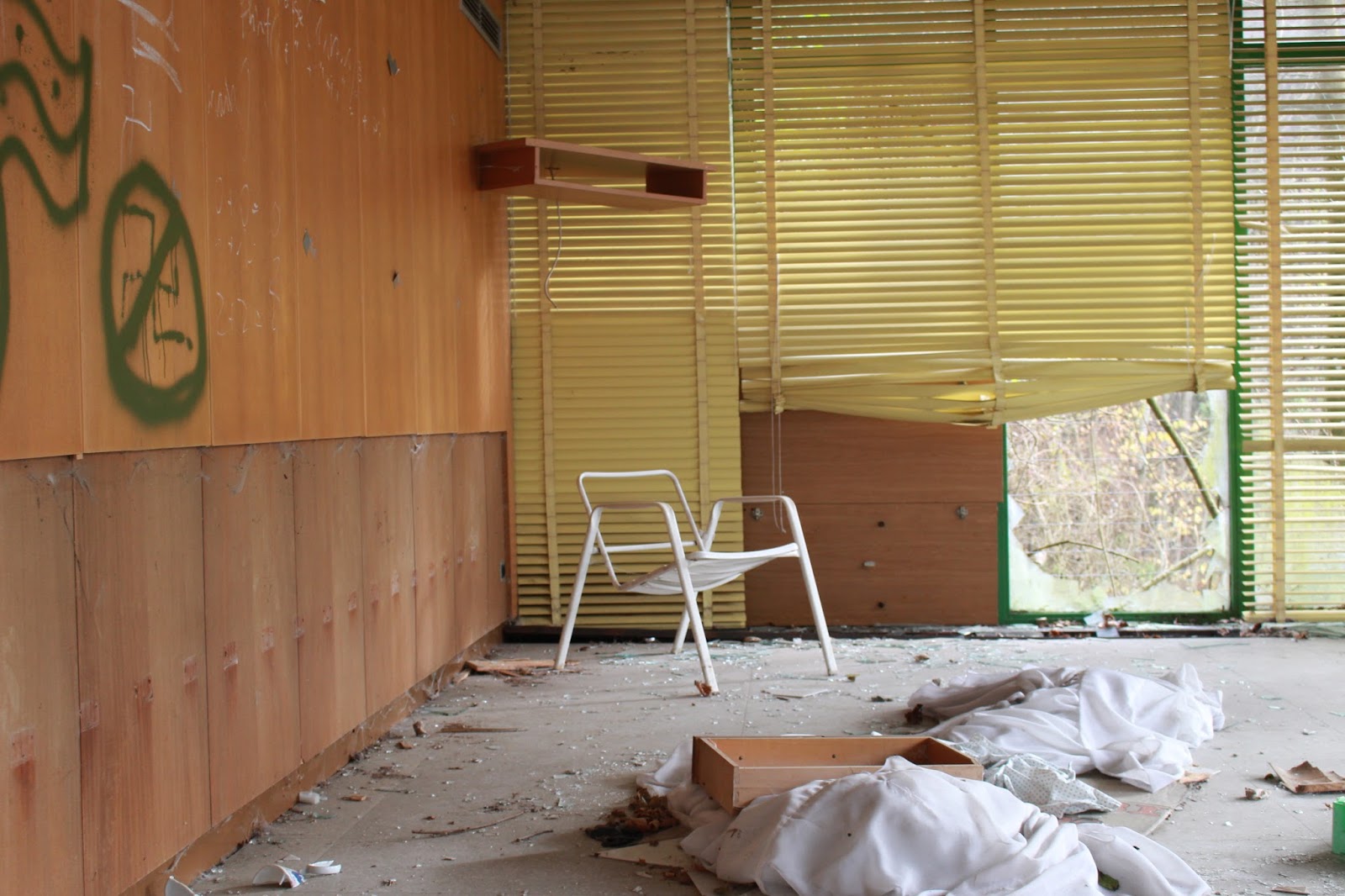 Katrin Finds Jewels 02 17