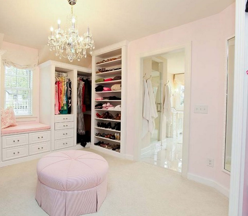 Kandeej I Dream Of Bathrooms And Closets Wednesday June 26 2017