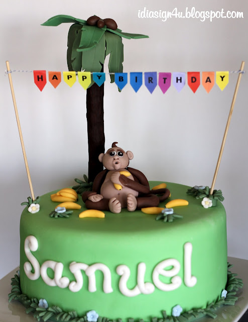 Little Monkey Birthday Cake by ilovedoingallthingscrafty.com
