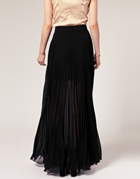 The Sparkle Girl: Pretty Pleats, The Accordion Skirt