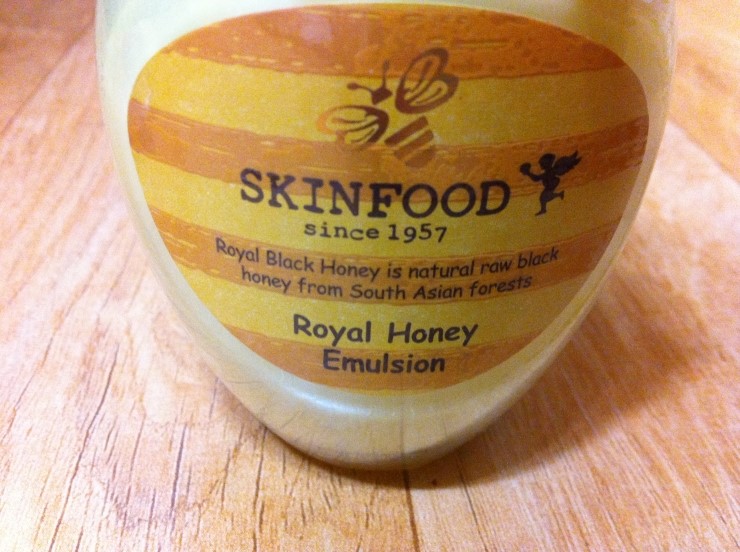 Beauty Story SKINFOOD Royal Honey Emulsion Review